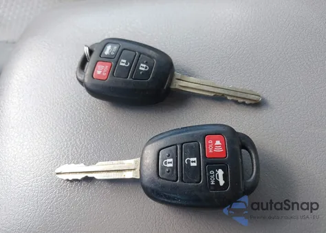 2012 Toyota Camry Le z USA, uszkodzony, nr VIN 4T4BF1FK4CR178319